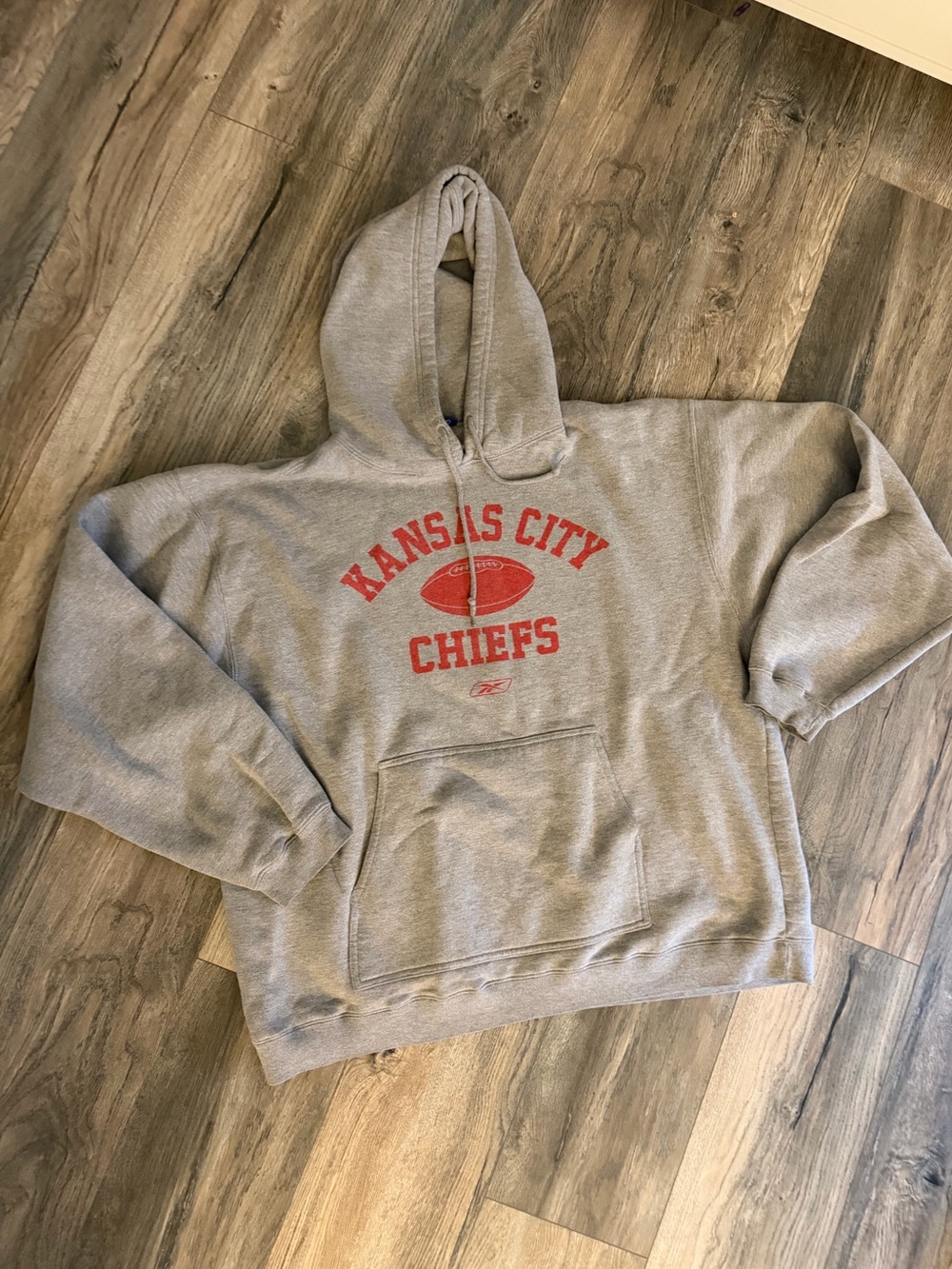 Cozy Men’s Kansas City KC Chiefs Reebok Hoodie Sweatshirt Grey XL